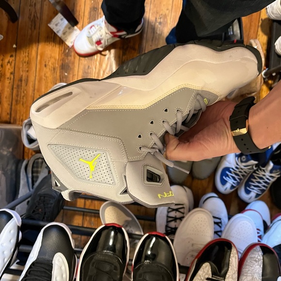 All Jordans size 10 1/2 prices ranging from $120 to $200…..  literally wore twic - Picture 6 of 12